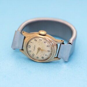 7 inch, Vintage Silver Tone Chain Strap Gold Tone Watch by Timex - N30